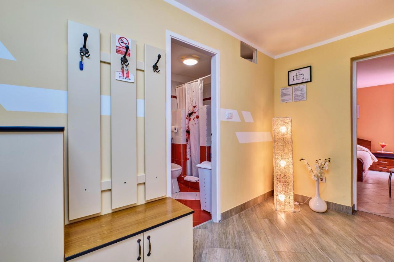 Apartments Ljubica Veli Lošinj Dış mekan fotoğraf