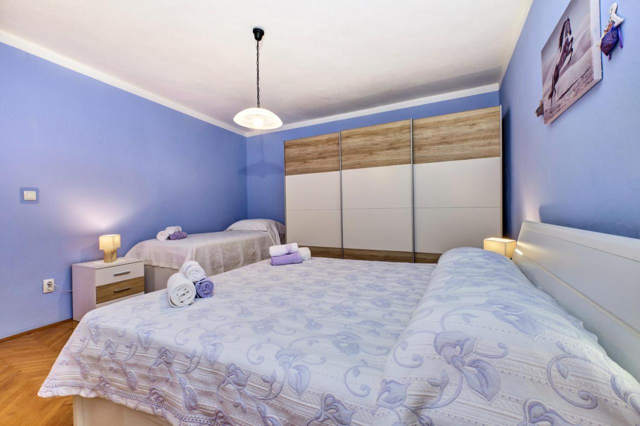 Apartments Ljubica Veli Lošinj Dış mekan fotoğraf