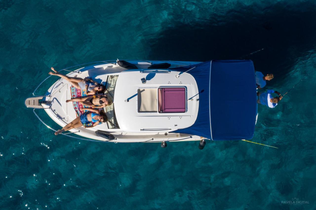 Apartments Ljubica Veli Lošinj Dış mekan fotoğraf